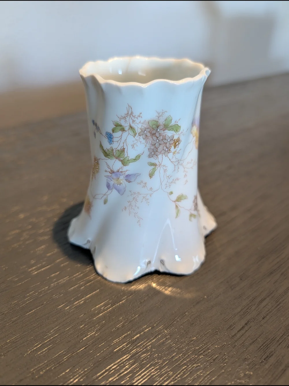 Antique 1890's Rosenthal Versailles Miniature  Porcelain Vase  3.5